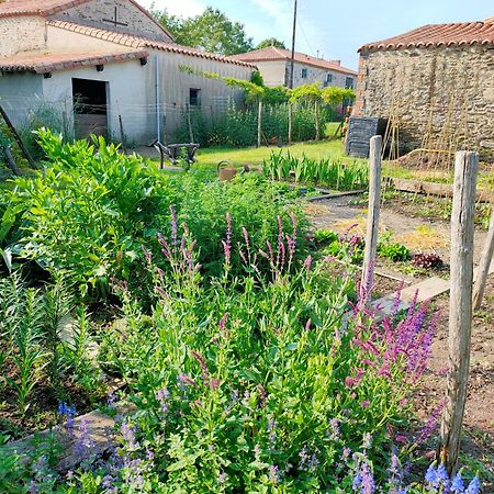 Le Vieux Logis De La Galocherie Sainte-Florence Eksteriør bilde